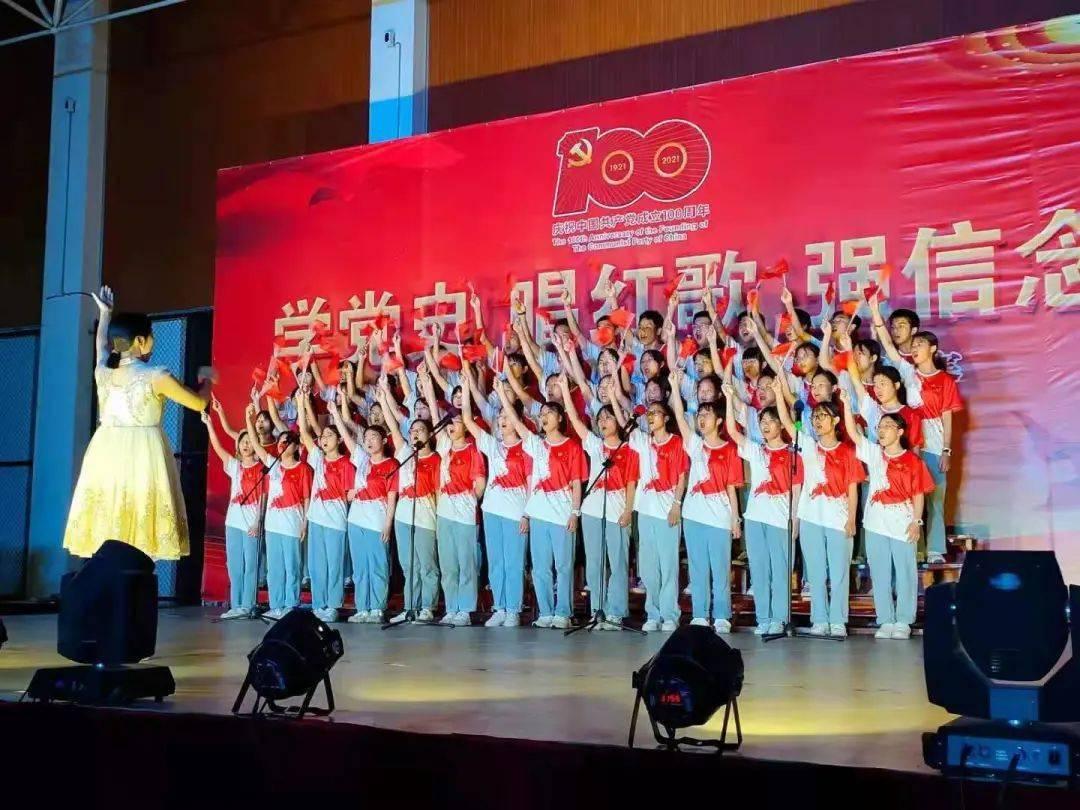 白孔雀救援