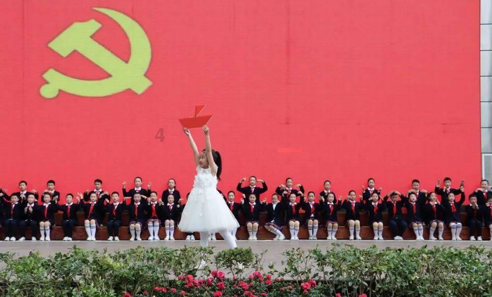 【人民满意的公务员】当好乡村振兴“排头兵”